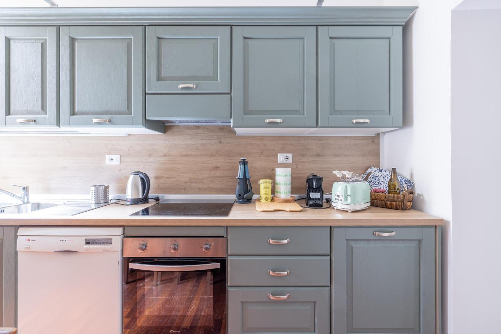 Luxury Apartment In The Heart Of Rome - Near Metro A And B Bagian luar foto