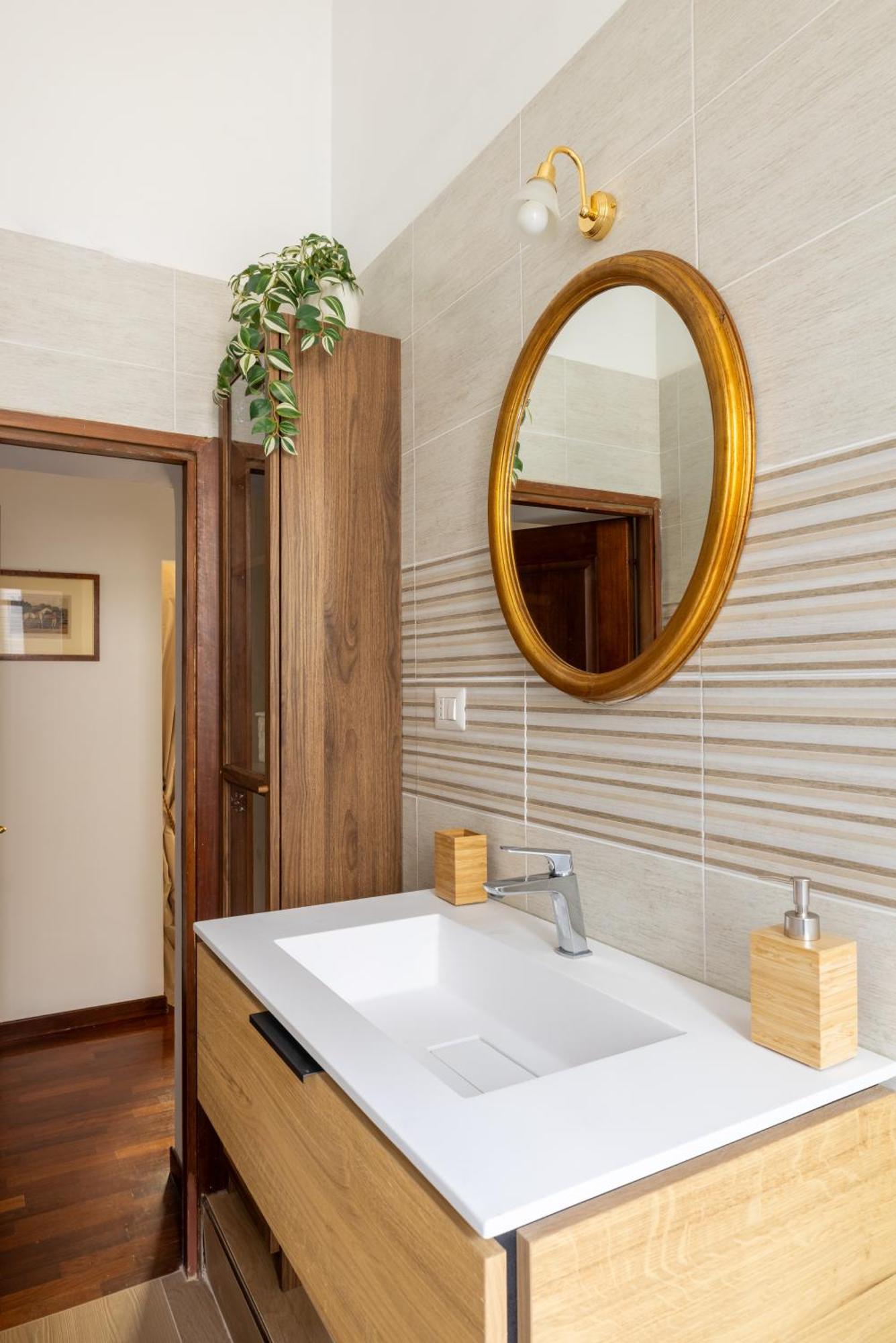 Luxury Apartment In The Heart Of Rome - Near Metro A And B Bagian luar foto